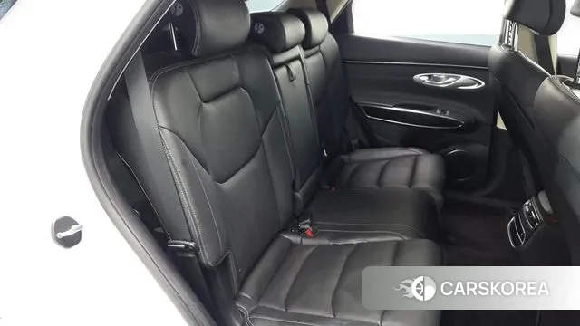 Genesis GV70 2023 Белый из Кореи, фото 3