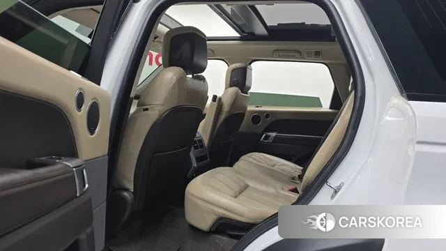 Land Rover Range Rover Sport 2nd Generation 2018 Белый из Кореи, фото 3