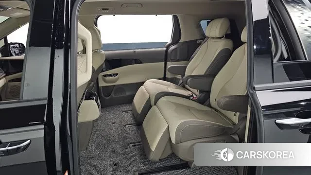 Kia Carnival 4th generation 2023 Черный из Кореи, фото 3