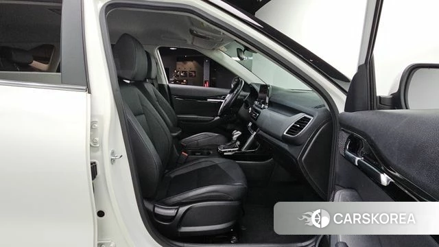 Kia Seltos 2022 Белый из Кореи, фото 3