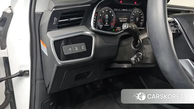 Audi A6 (C8) 2020 Белый из Кореи, фото 3