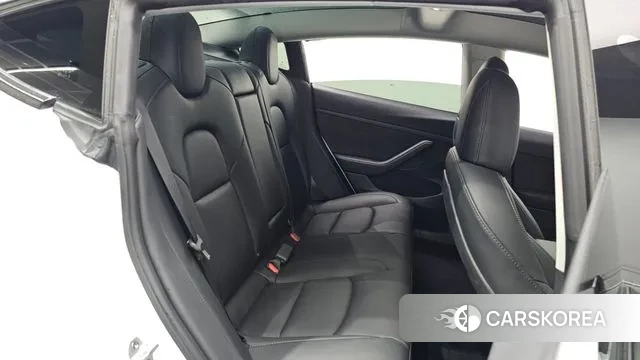 Tesla Model 3 2022 Белый из Кореи, фото 3