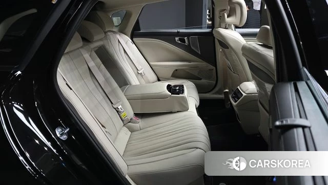 Kia The New K8 Hybrid 2026 Черный из Кореи, фото 3