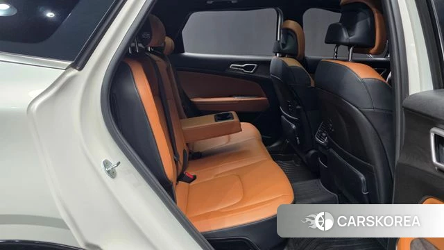 Kia Sportage 5th Generation 2022 Белый из Кореи, фото 3