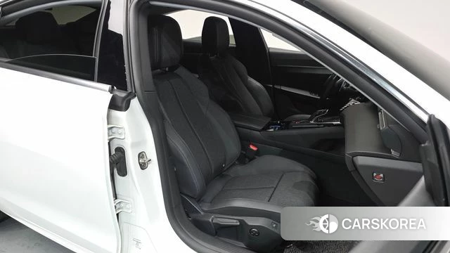 Peugeot 508 second Generation 2019 Белый из Кореи, фото 3