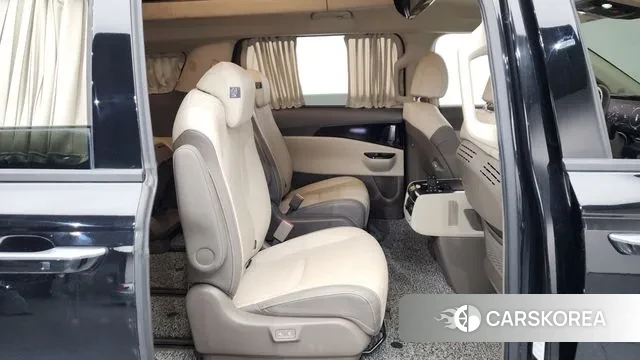 Kia Carnival 4th generation 2022 Черный из Кореи, фото 3