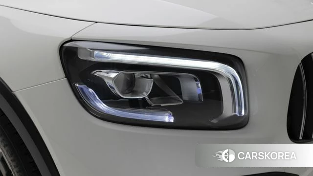 Mercedes-Benz GLB-Class X247 2021 Белый из Кореи, фото 3