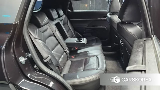 Ssangyong Torres 2023 Черный из Кореи, фото 3