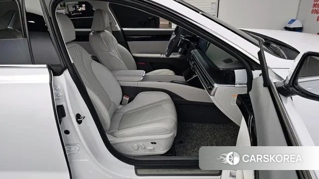 Hyundai Grandeur Hybrid (GN7) 2024 Белый из Кореи, фото 3