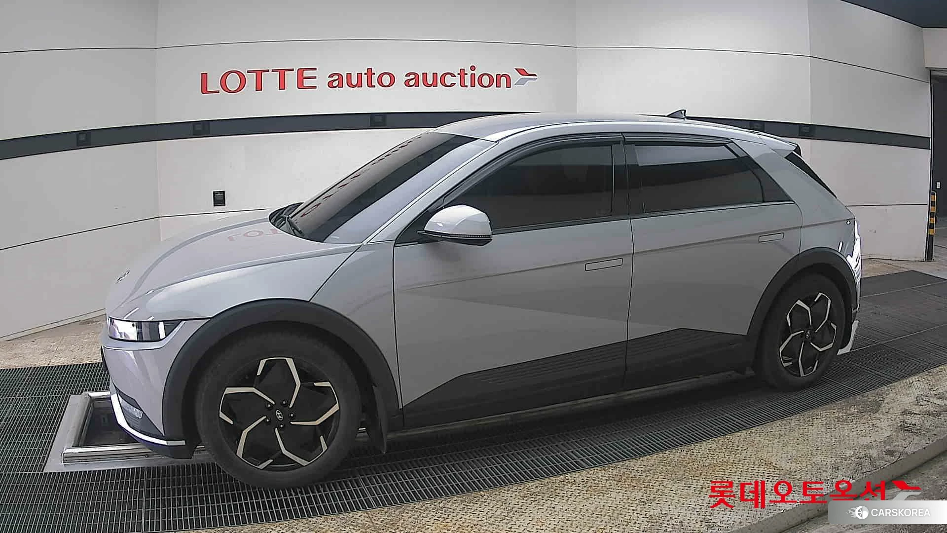 Hyundai IONIQ 5 2022 Cyber Grey Metallic из Кореи, фото 3