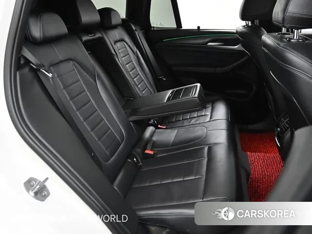 BMW X3 (G01) 2022 Белый из Кореи, фото 3