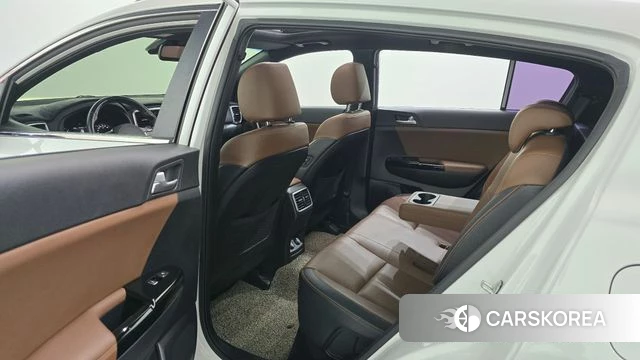 Kia Sportage The Bold 2018 Белый из Кореи, фото 3