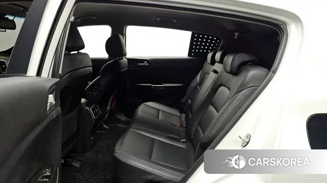 Kia Sportage The Bold 2018 Белый из Кореи, фото 3