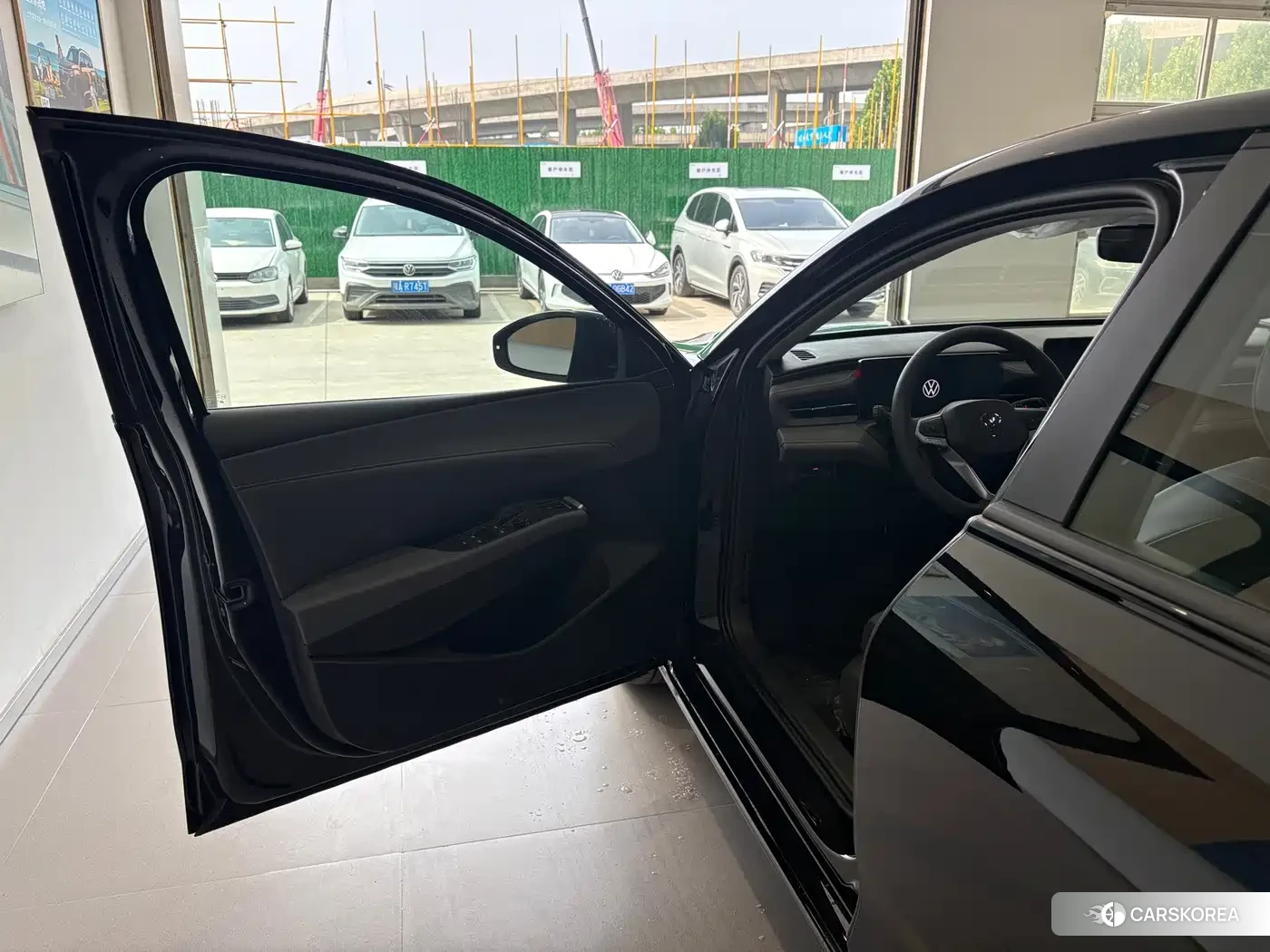 Volkswagen Lavida 2026 Черный из Китая, фото 3