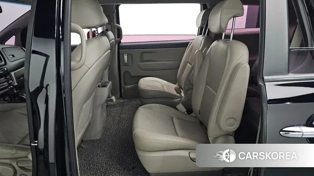 Kia The New Carnival 2018 Черный из Кореи, фото 3