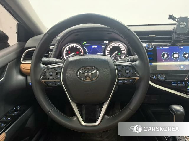 Toyota Camry 2021 Темно-серый из Китая, фото 3