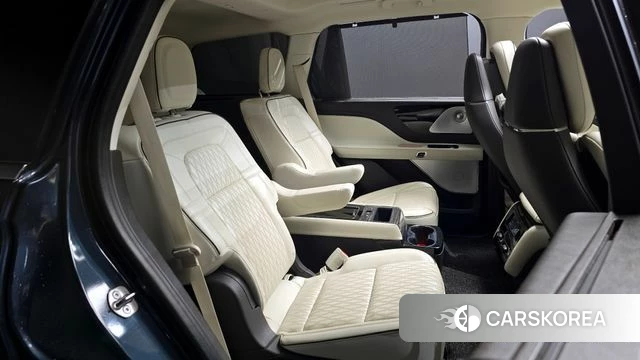 Lincoln Aviator 2nd generation 2021 Серый из Кореи, фото 3