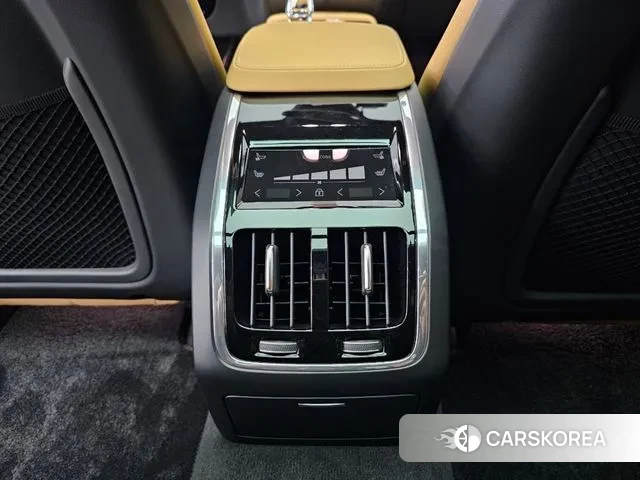 Volvo S90 2023 Белый из Кореи, фото 3