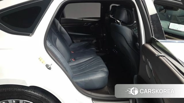 Genesis Electrified G80 (RG3) 2021 Белый из Кореи, фото 3
