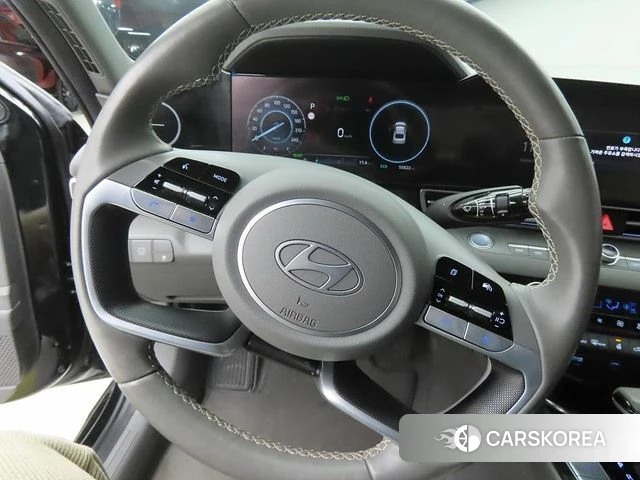 Hyundai The New Avante Hybrid (CN7) 2024 Черный из Кореи, фото 3