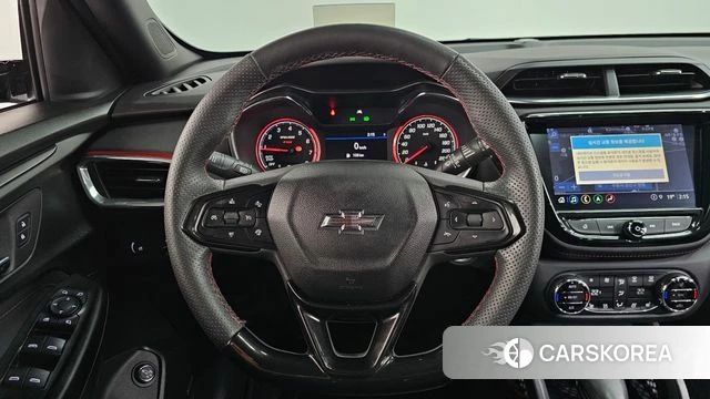 Chevrolet (GM Daewoo) Trailblazer 2023 Черный из Кореи, фото 3