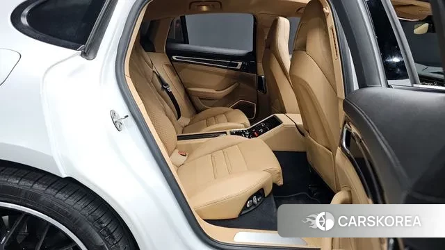 Porsche Panamera (971) 2018 Белый из Кореи, фото 3