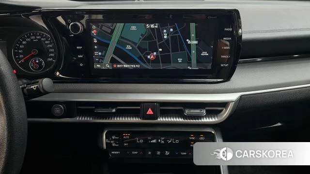 Kia K5 3rd generation 2020 Белый из Кореи, фото 3