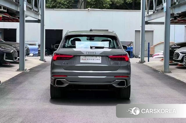 Audi Q3 2023 Темно-серый из Китая, фото 3