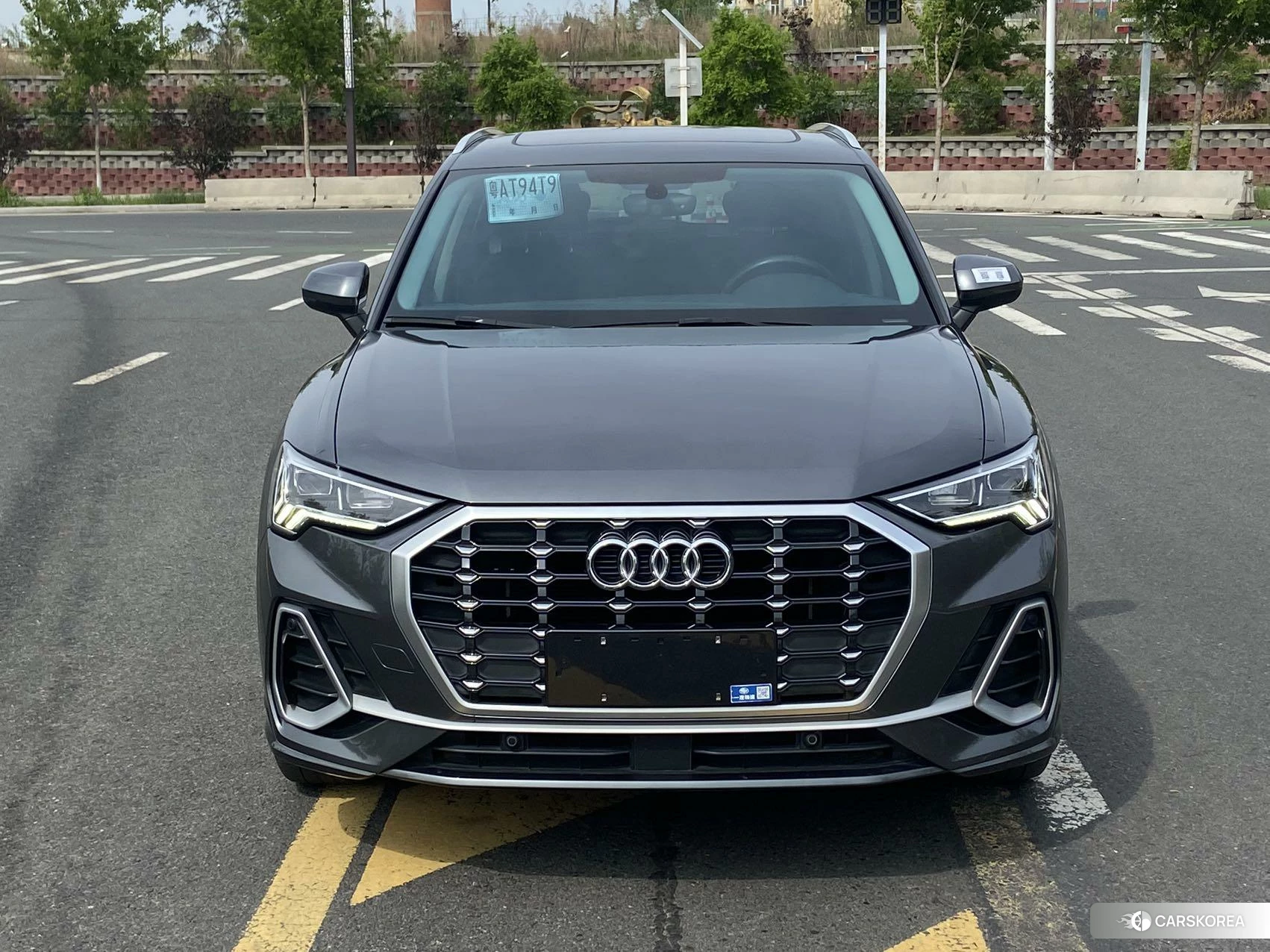 Audi Q3 2020 Темно-серый из Китая, фото 3