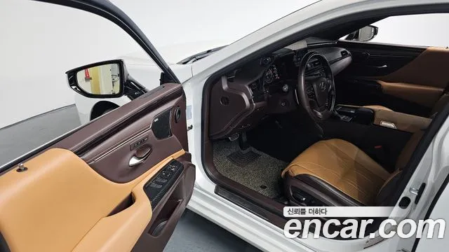 Lexus ES300h 7th generation id 2670152 из Кореи 3