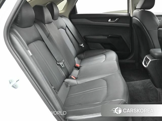 Kia K5 3rd generation 2022 Белый из Кореи, фото 3