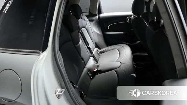 Mini Cooper 2021 Серебристо-серый из Кореи, фото 3