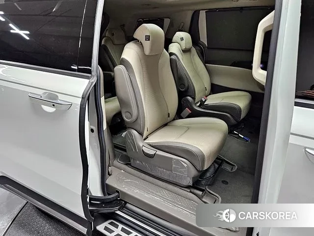 Kia Carnival 4th generation 2023 Белый из Кореи, фото 3