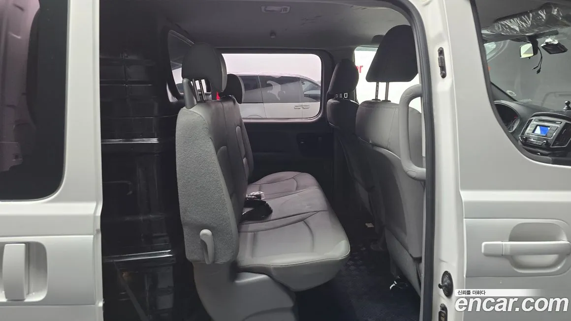 Hyundai The New Grand Starex 2018 Белый из Кореи, фото 3