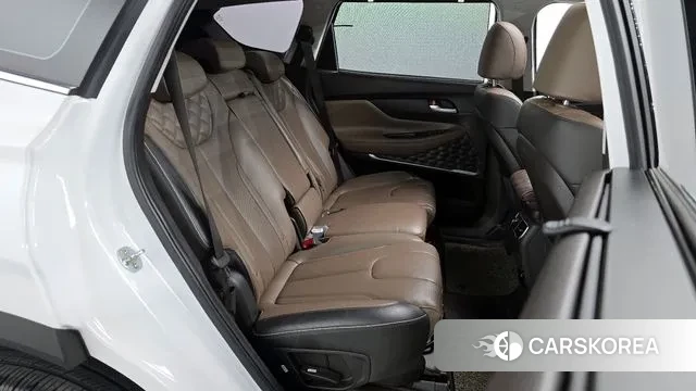 Hyundai The New Santa Fe 2021 Белый из Кореи, фото 3