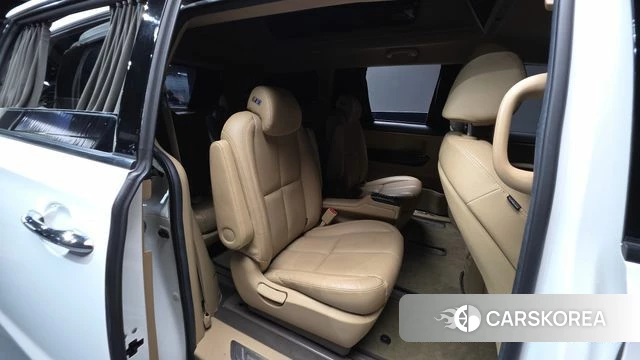 Kia The New Carnival 2019 Белый из Кореи, фото 3