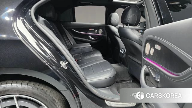 Mercedes-Benz E-Class W213 2022 Черный из Кореи, фото 3