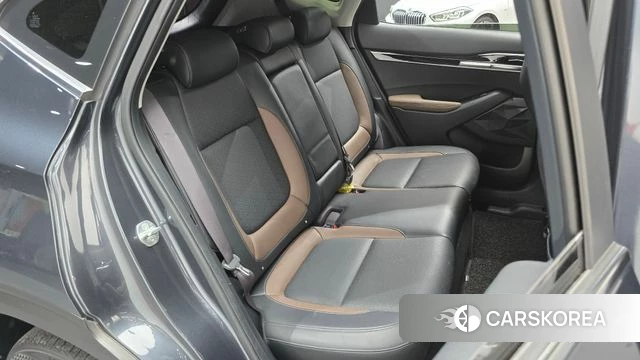 Kia Seltos 2021 Серый из Кореи, фото 3