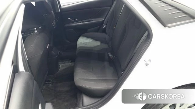 Hyundai Avante (CN7) 2021 Белый из Кореи, фото 3