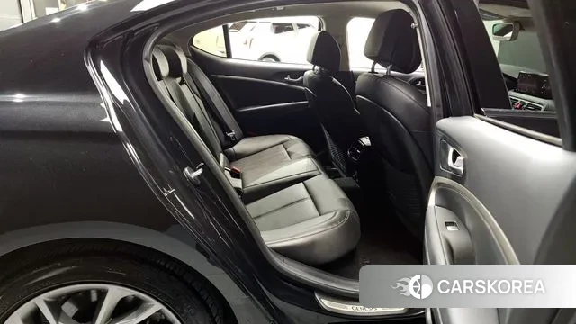 Genesis The New G70 2021 Черный из Кореи, фото 3