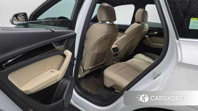 Audi Q5 (FY) 2021 Белый из Кореи, фото 3