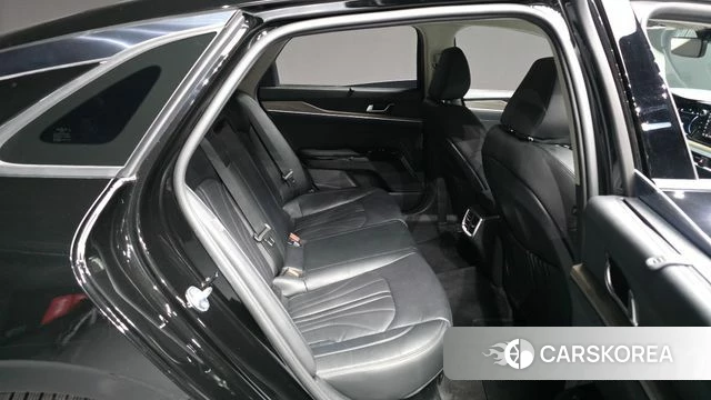 Kia K5 Hybrid 3rd Generation 2023 Черный из Кореи, фото 3
