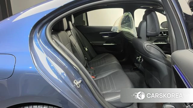 Mercedes-Benz C-Class W206 2024 Синий из Кореи, фото 3