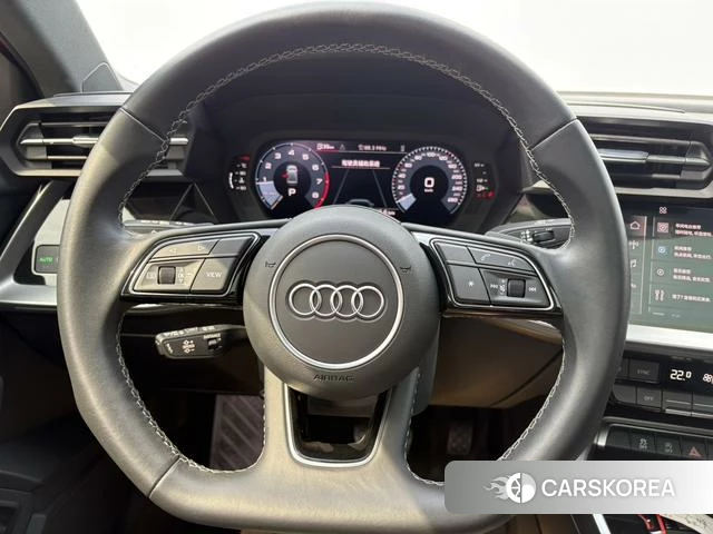 Audi A3 2023 Красный из Китая, фото 3