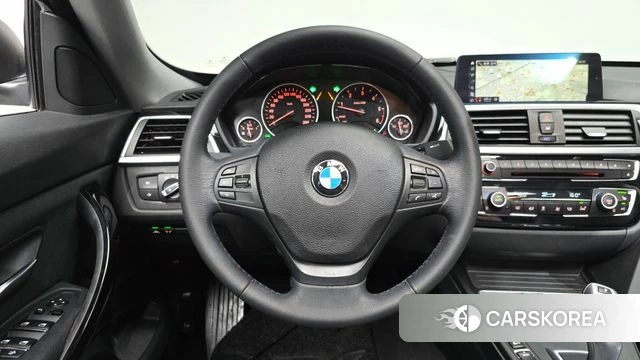 BMW 3 Series GT (F34) 2018 Белый из Кореи, фото 3