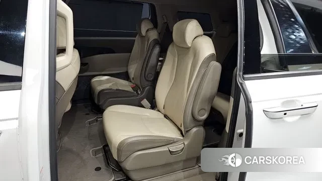 Kia Carnival 4th generation 2021 Белый из Кореи, фото 3