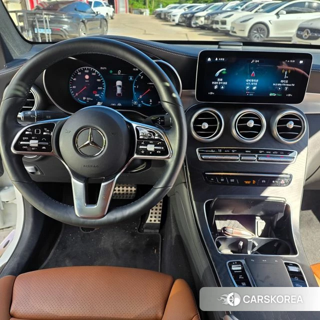 Mercedes-Benz GLC-Class X253 2023 Белый из Кореи, фото 3