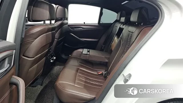 BMW 5 Series (G30) 2019 Белый из Кореи, фото 3