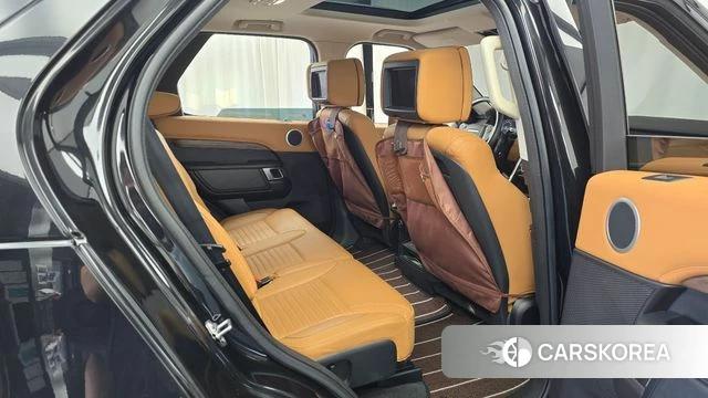 Land Rover Discovery 5 2018 Черный из Кореи, фото 3