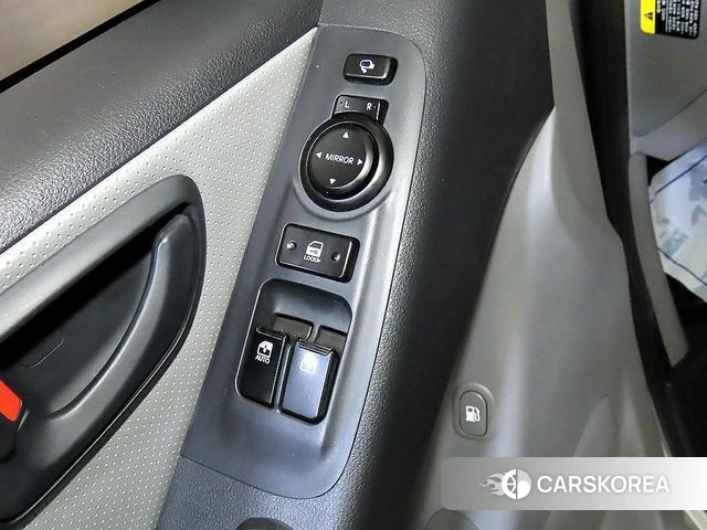 Hyundai The New Grand Starex 2020 Серебристо-серый из Кореи, фото 3